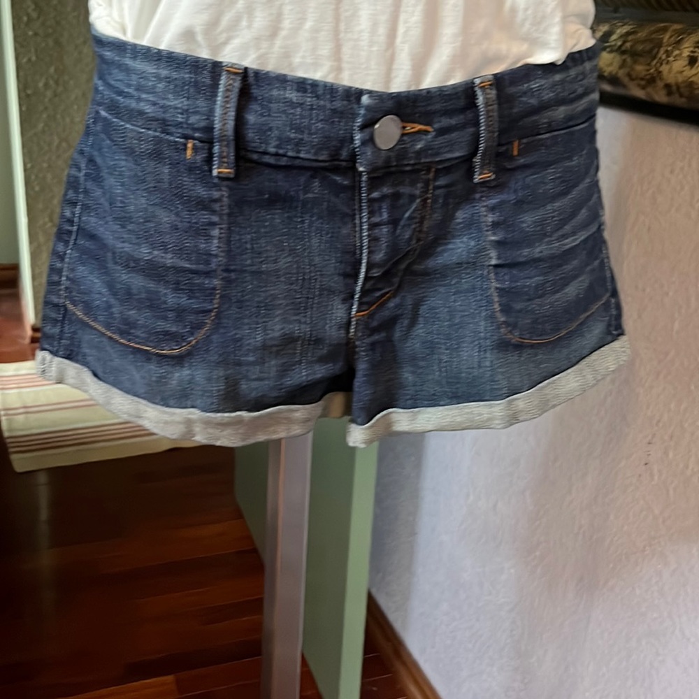 Coolest Joe’s Jean Dark Wash Vitti Short Cuffed Shorts Sz 27💚